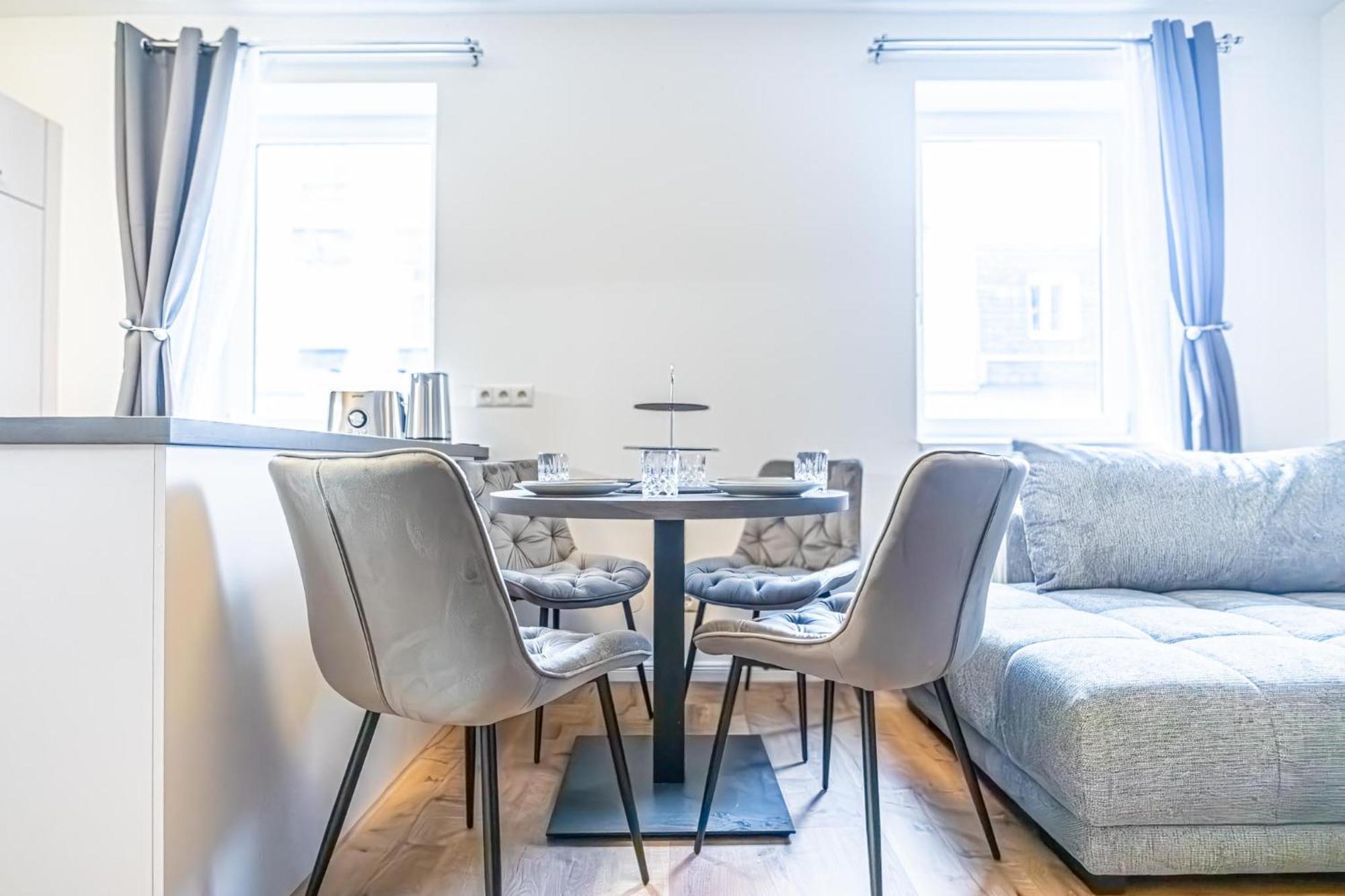 Charming 1Br And 1Lr Apt Modern Design Donaustadt Vienne Extérieur photo