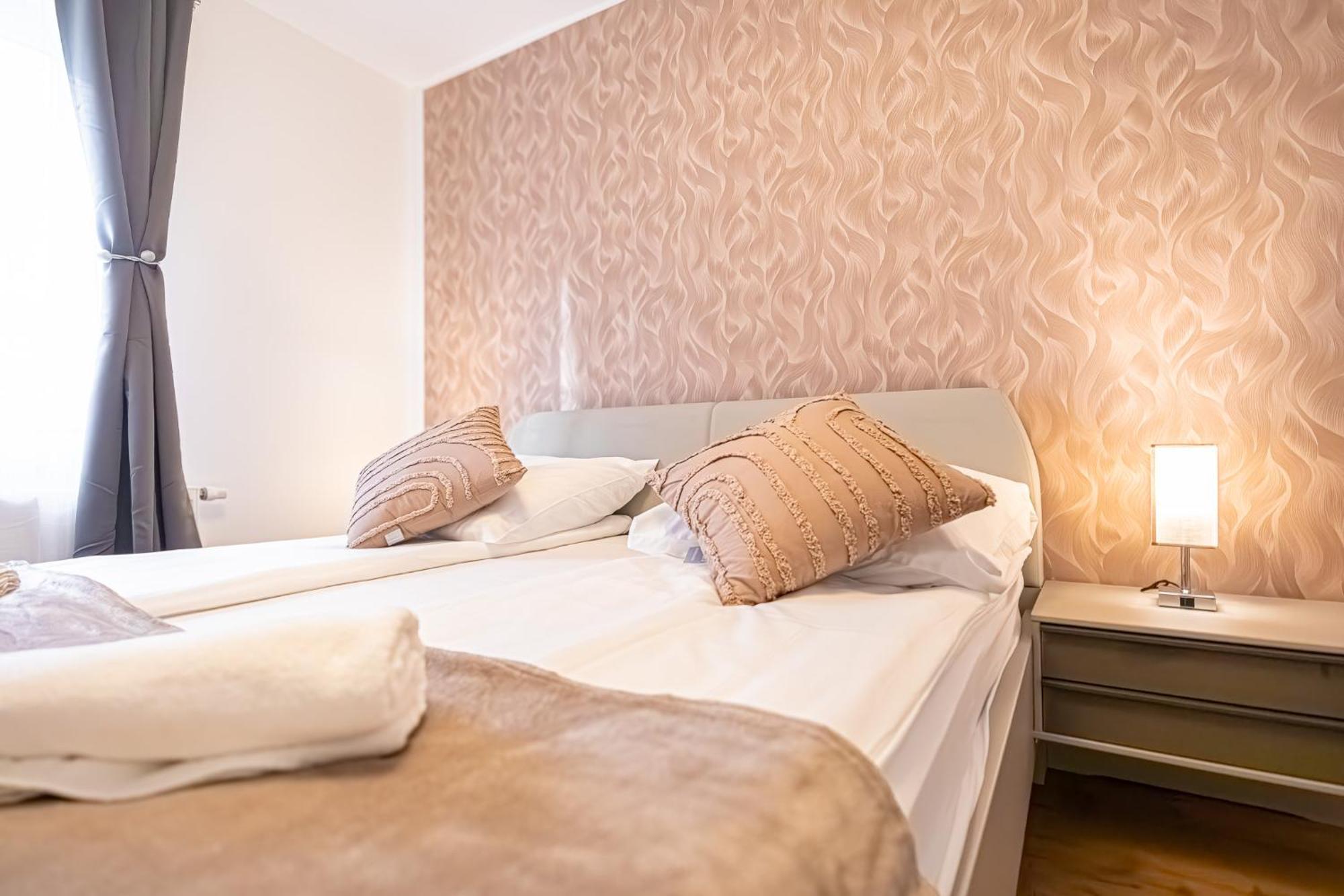 Charming 1Br And 1Lr Apt Modern Design Donaustadt Vienne Extérieur photo